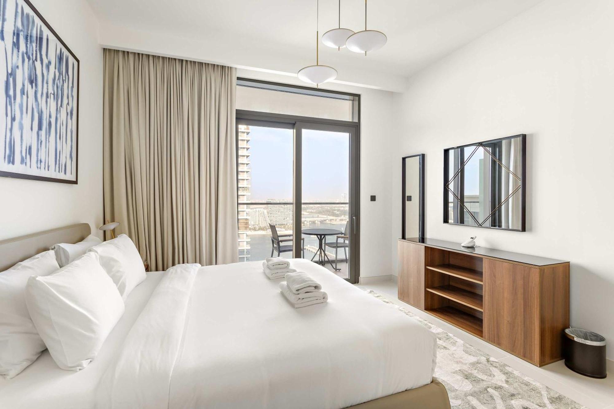 Silkhaus Beachside Spacious 2bdr In Marina Vista Apartment *