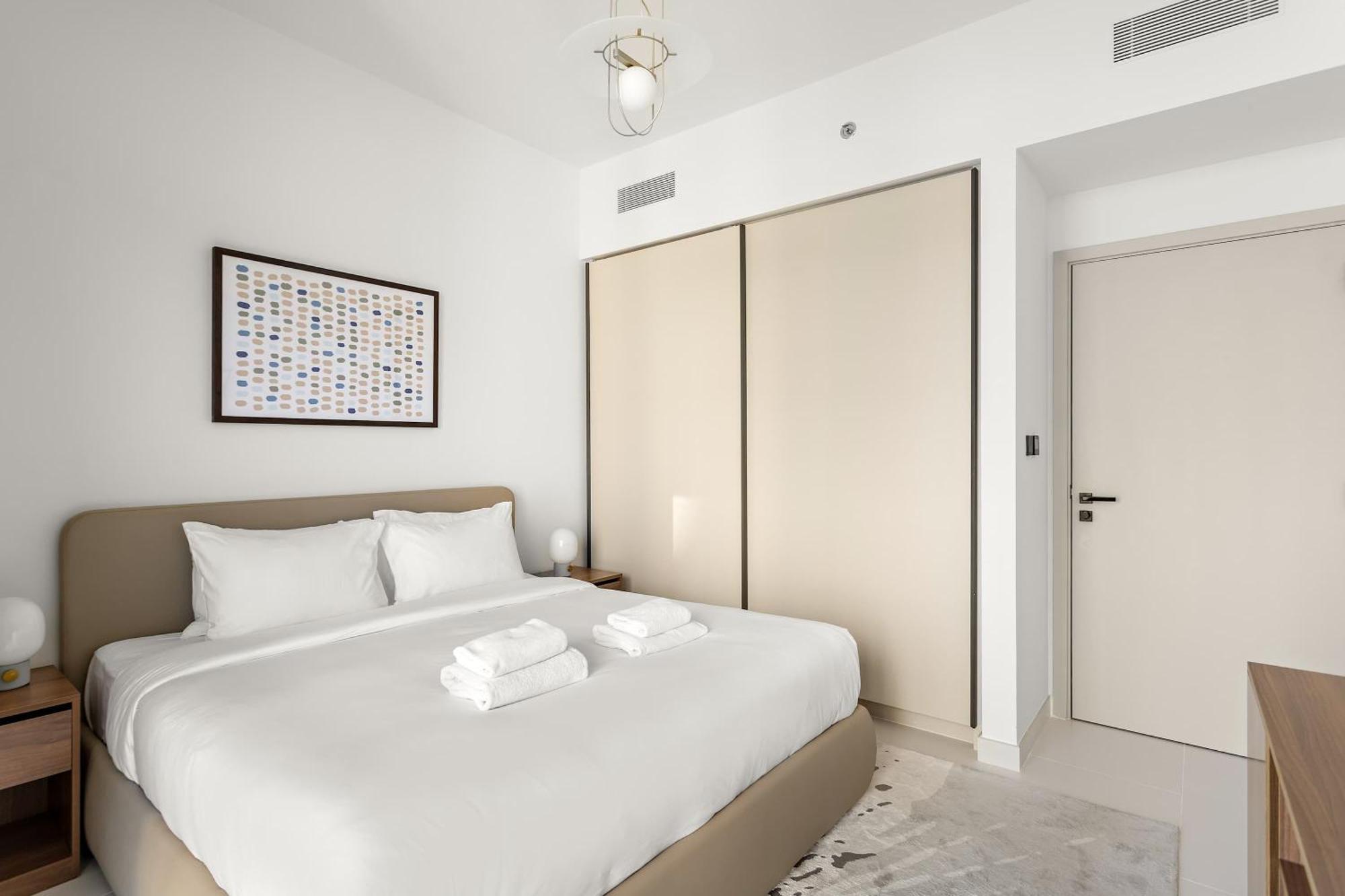 Silkhaus Beachside Spacious 2bdr In Marina Vista * Dubai
